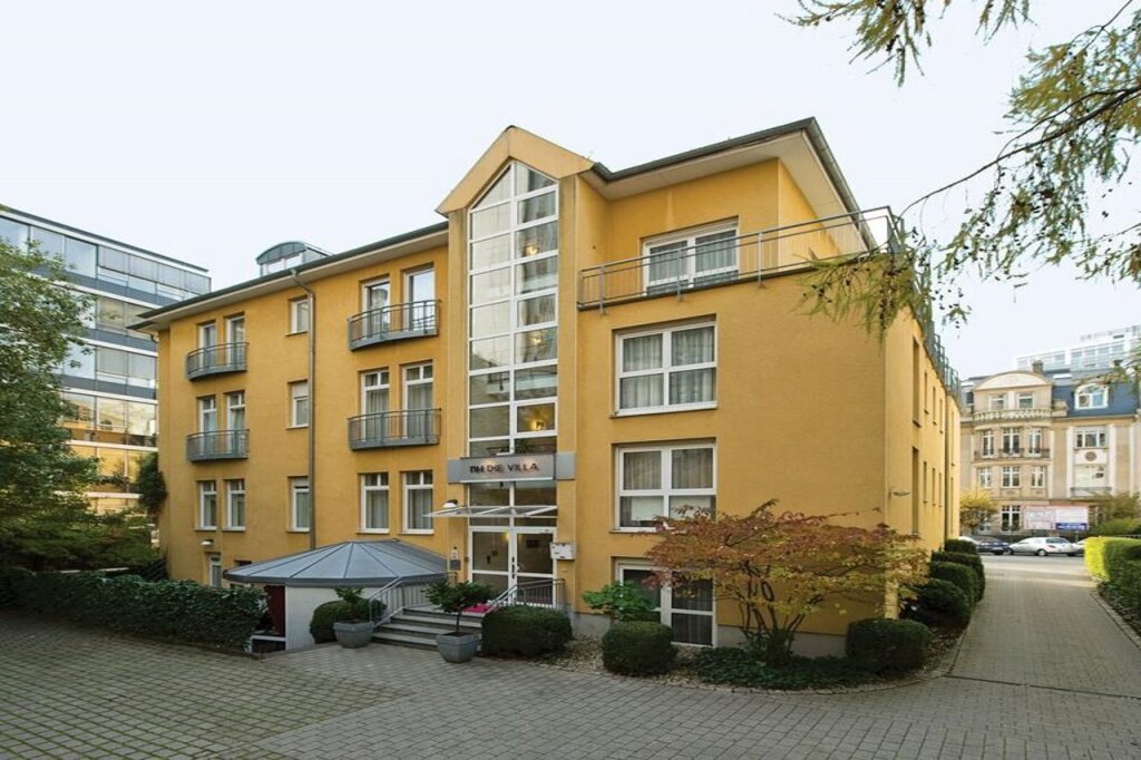 NH Frankfurt Villa 8