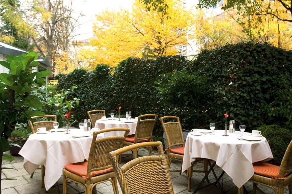 NH Frankfurt Villa 3