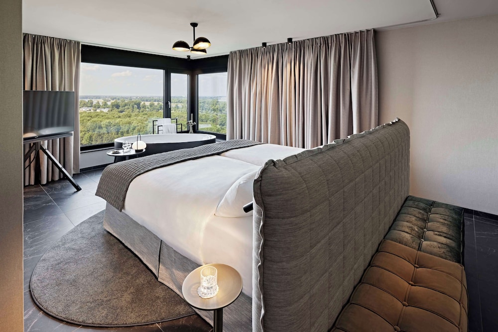 Lindner Hotel Düsseldorf Seestern 24