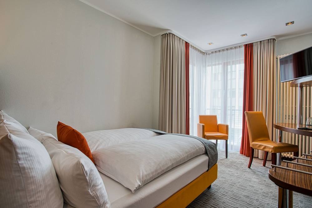 Kommerzhotel 4