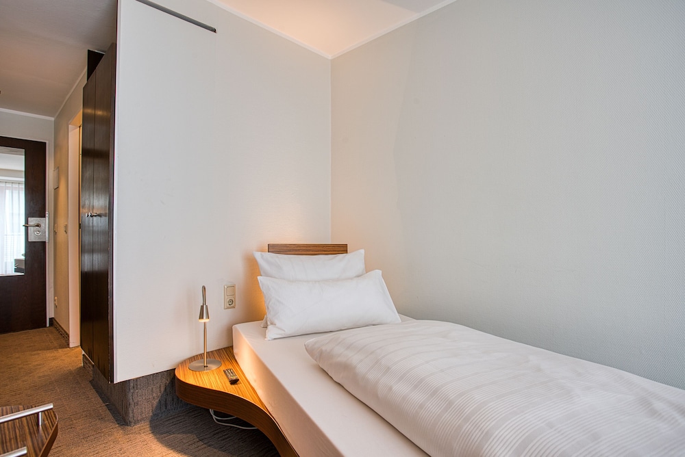 Kommerzhotel 9