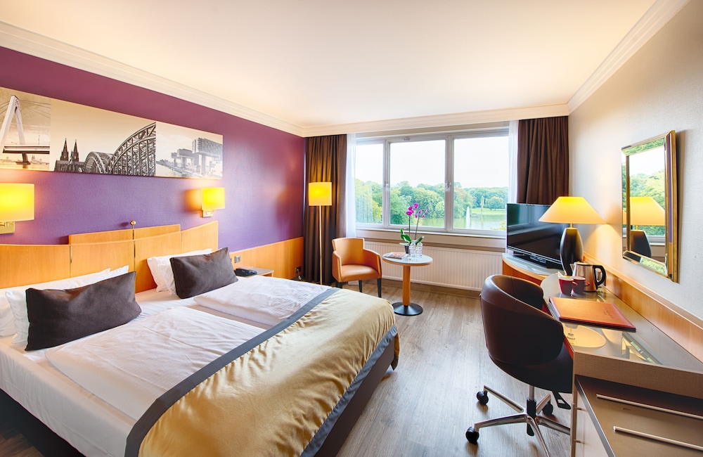 Leonardo Royal Hotel Köln - Am Stadtwald 17