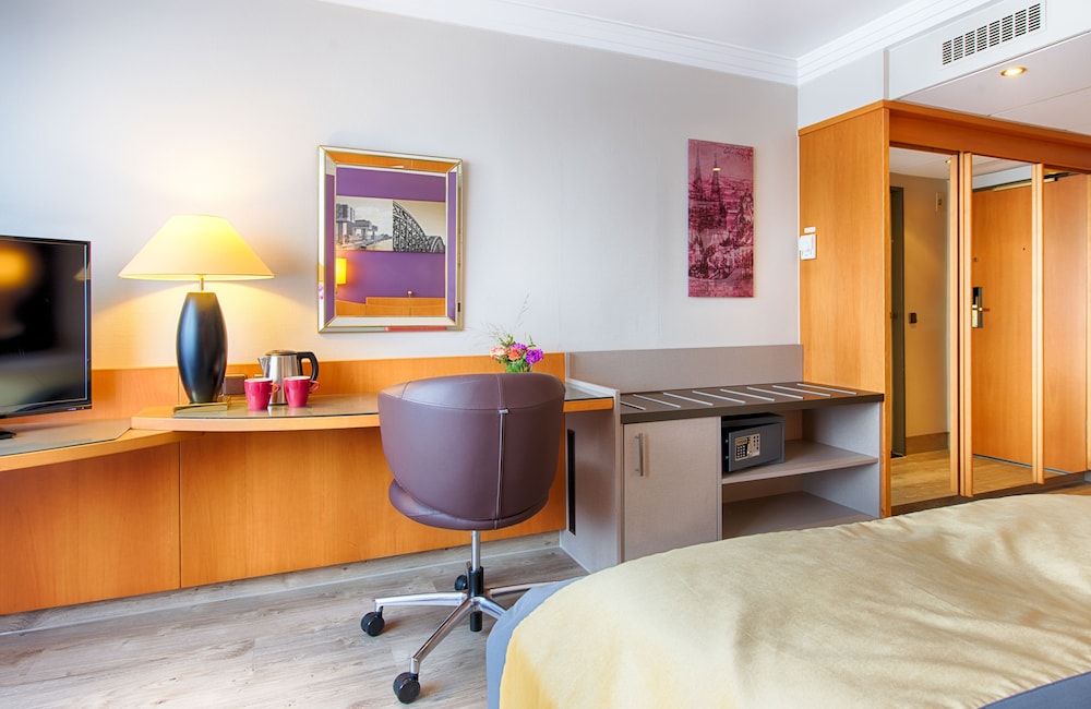Leonardo Royal Hotel Köln - Am Stadtwald 21