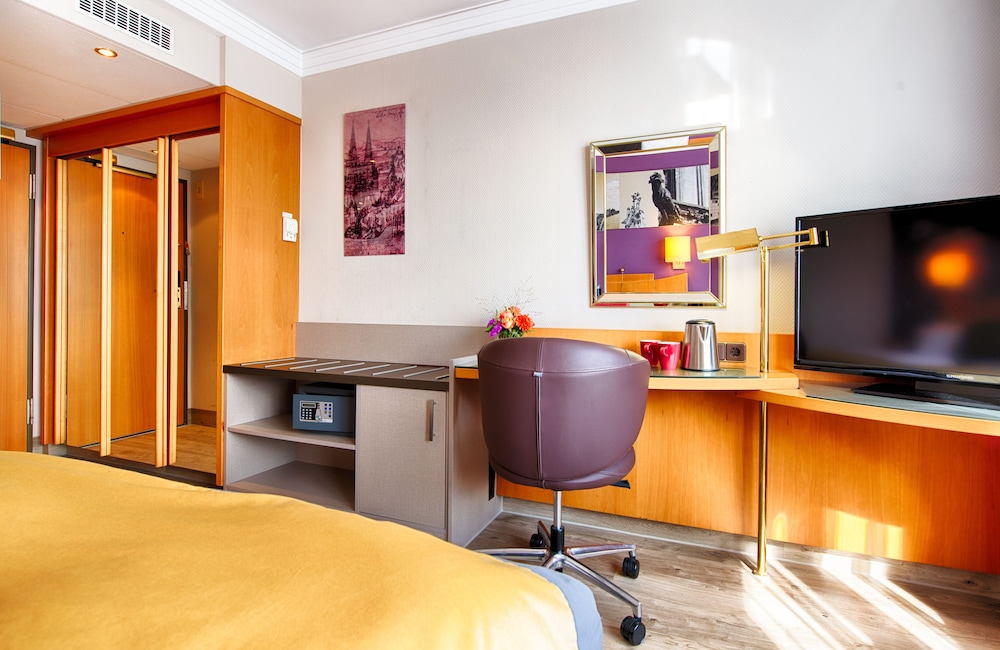 Leonardo Royal Hotel Köln - Am Stadtwald 12