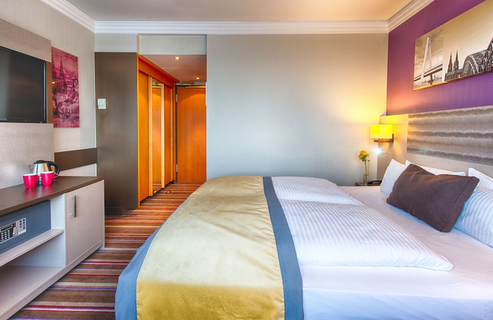 Leonardo Royal Hotel Köln - Am Stadtwald 13