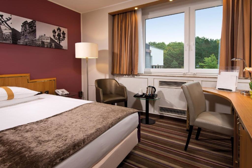 Leonardo Hotel Frankfurt City South 15