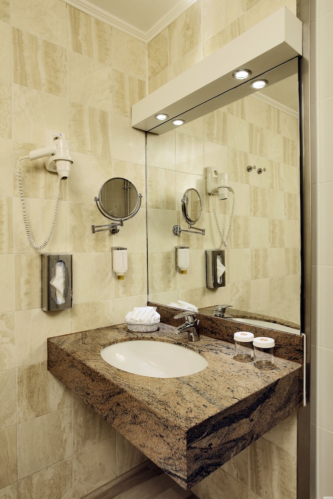 Soaltee Hotel by Trip Inn Frankfurt Messe 18