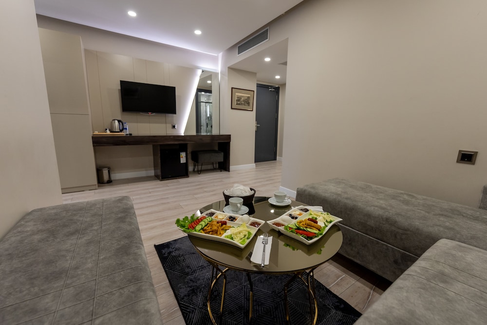 Meros Hotel 10