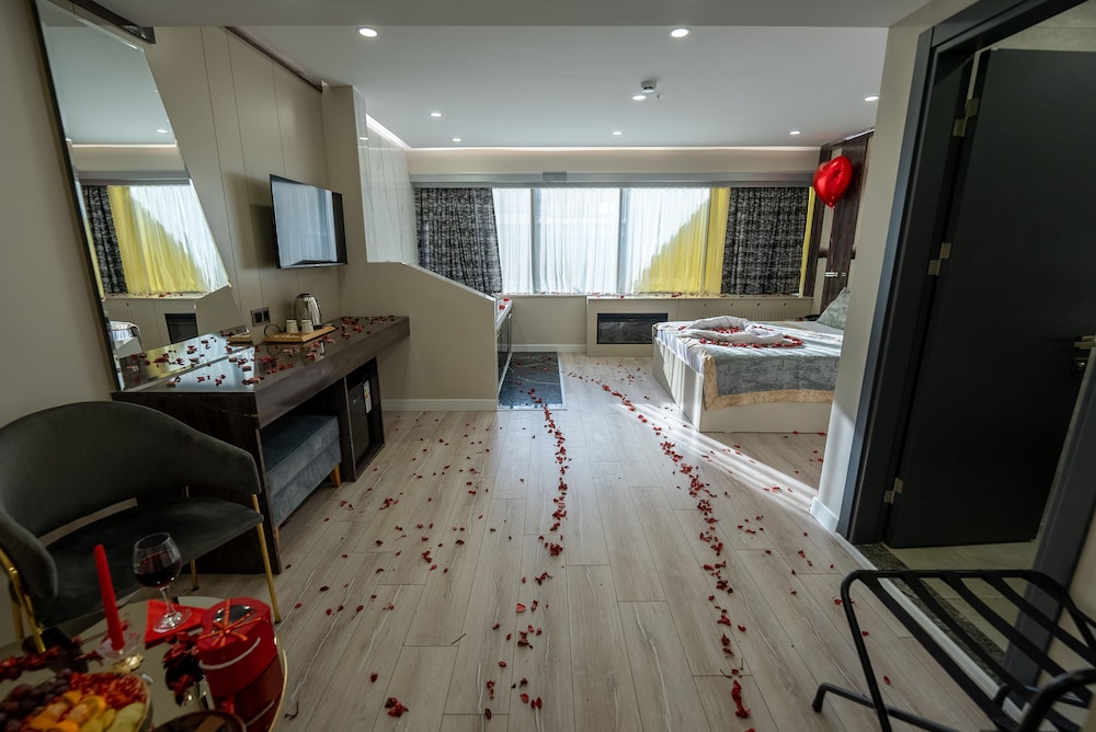 Meros Hotel 22