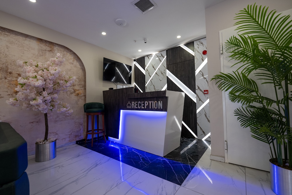Meros Hotel 4