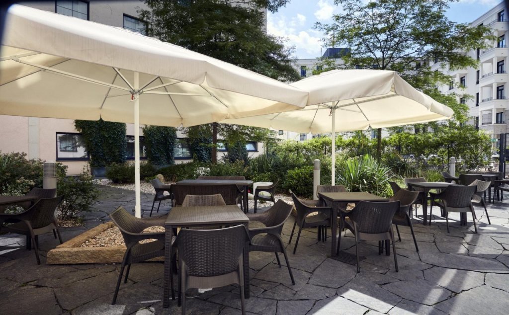 Holiday Inn Express Berlin City Centre 12