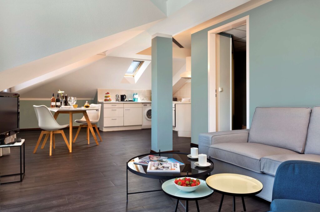 Savigny Hotel Frankfurt City 24