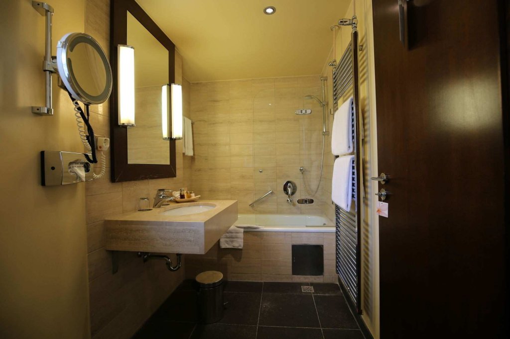 Savigny Hotel Frankfurt City 7