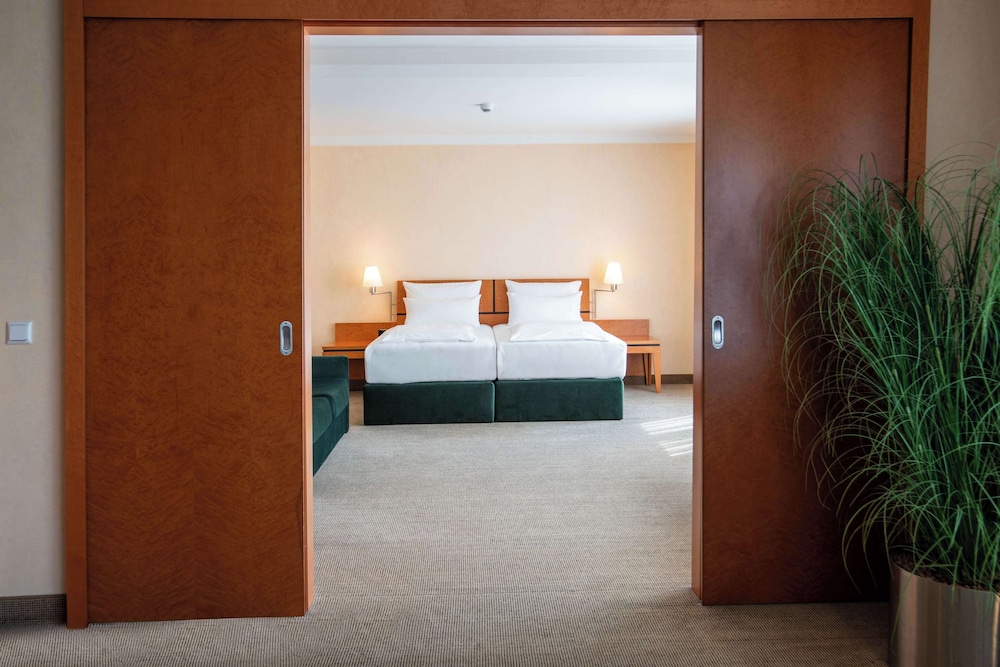 Best Western Premier Airporthotel Berlin 23