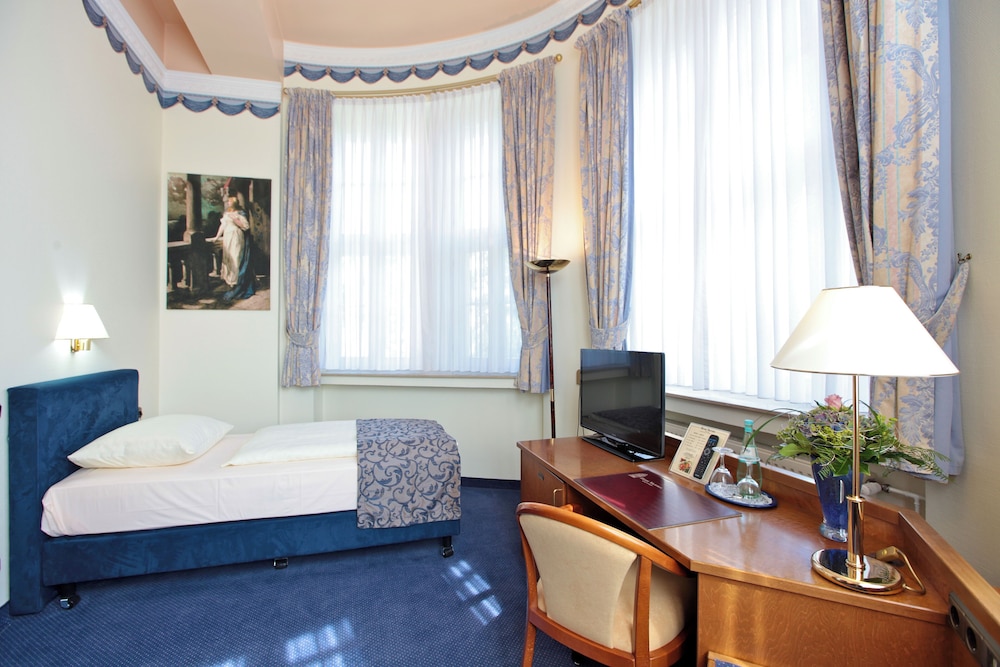 Hotel Viktoria 9