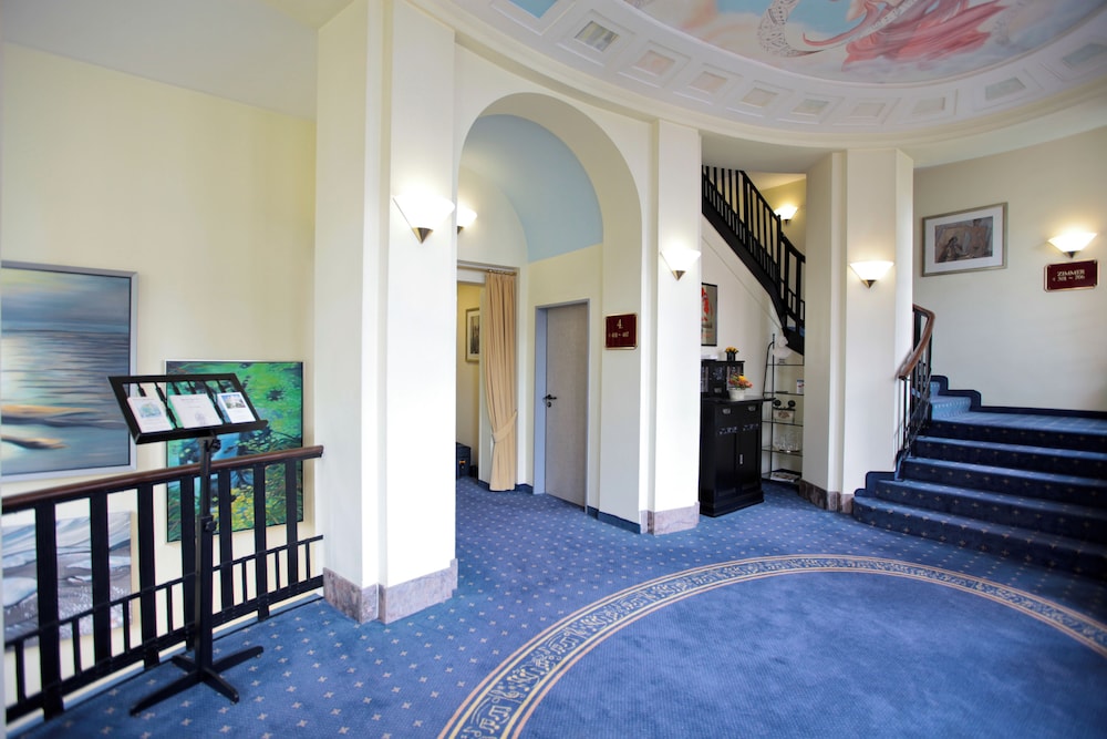 Hotel Viktoria 23