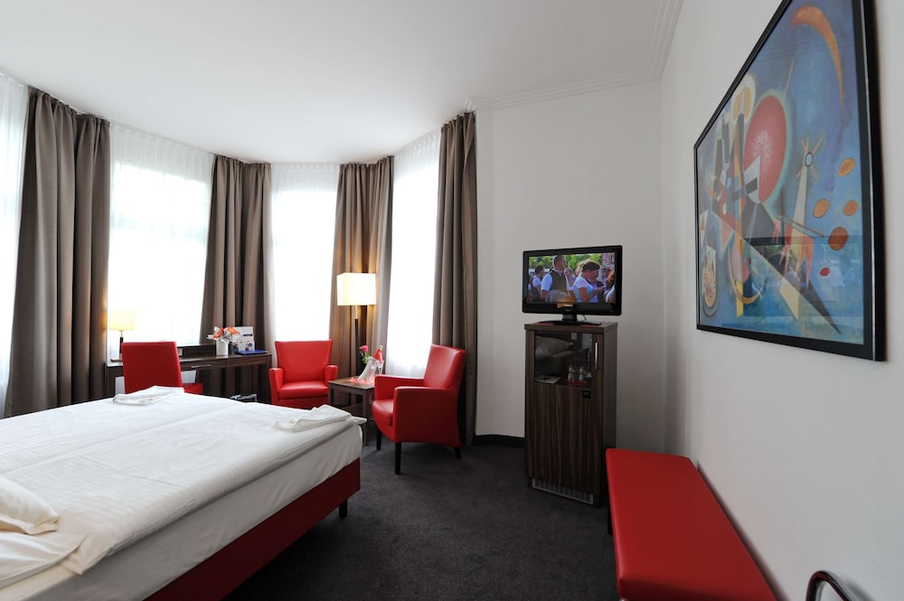 Best Western Hotel Kaiserhof 7