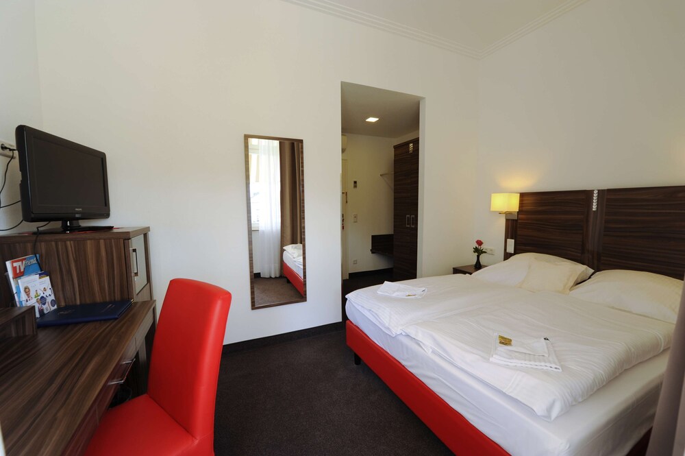Best Western Hotel Kaiserhof 10