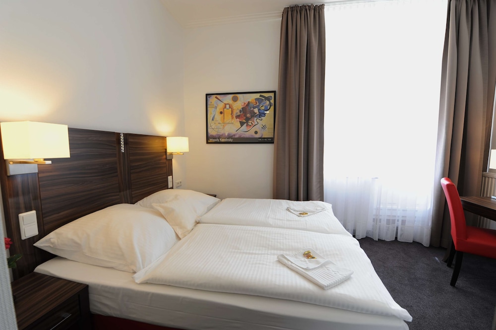 Best Western Hotel Kaiserhof 6