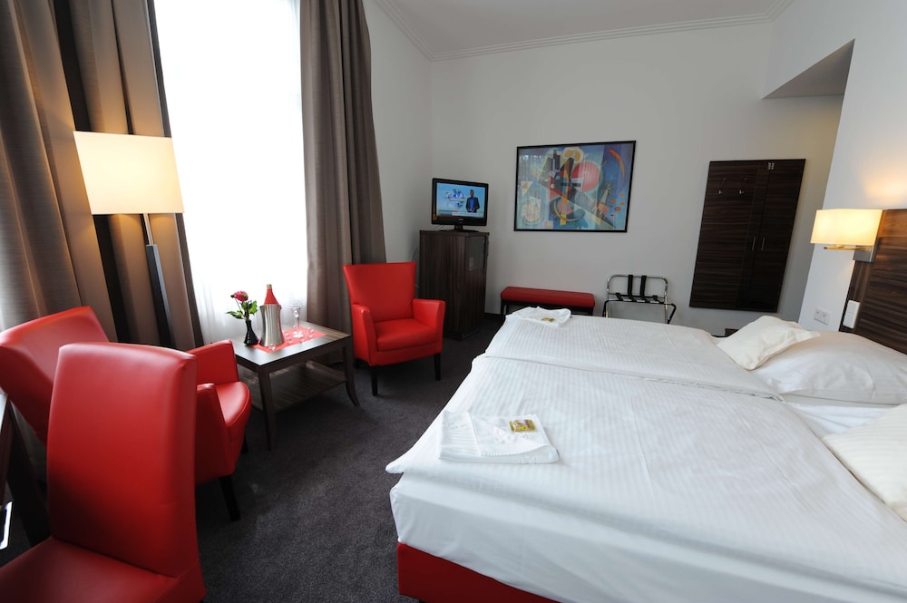 Best Western Hotel Kaiserhof 8
