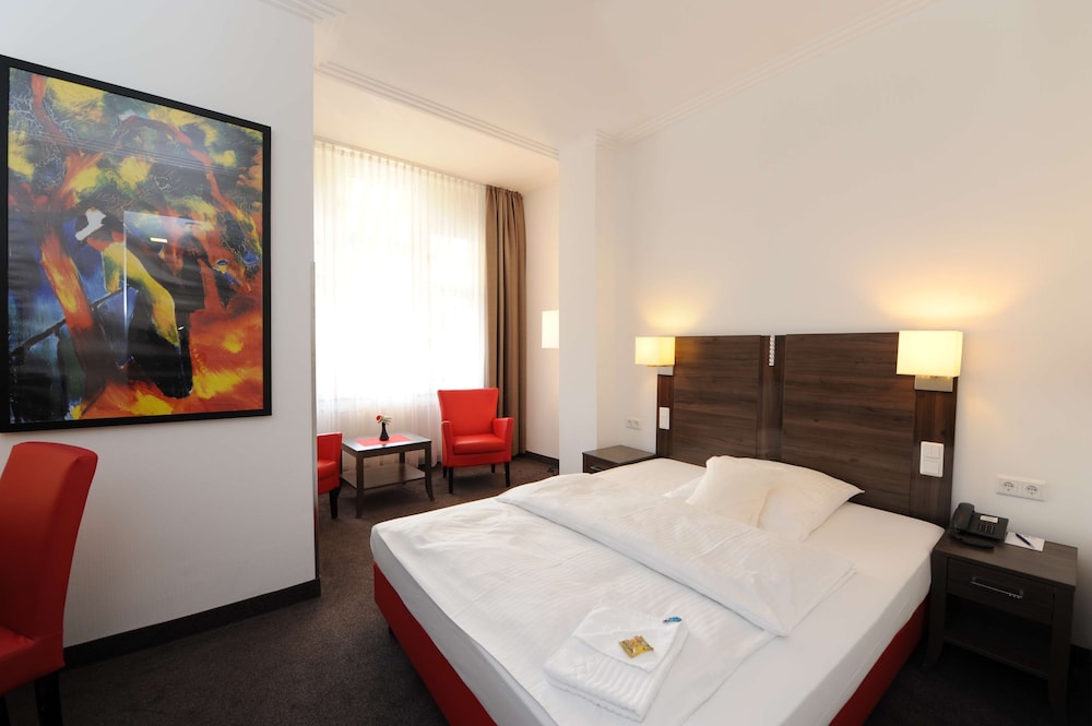 Best Western Hotel Kaiserhof 11
