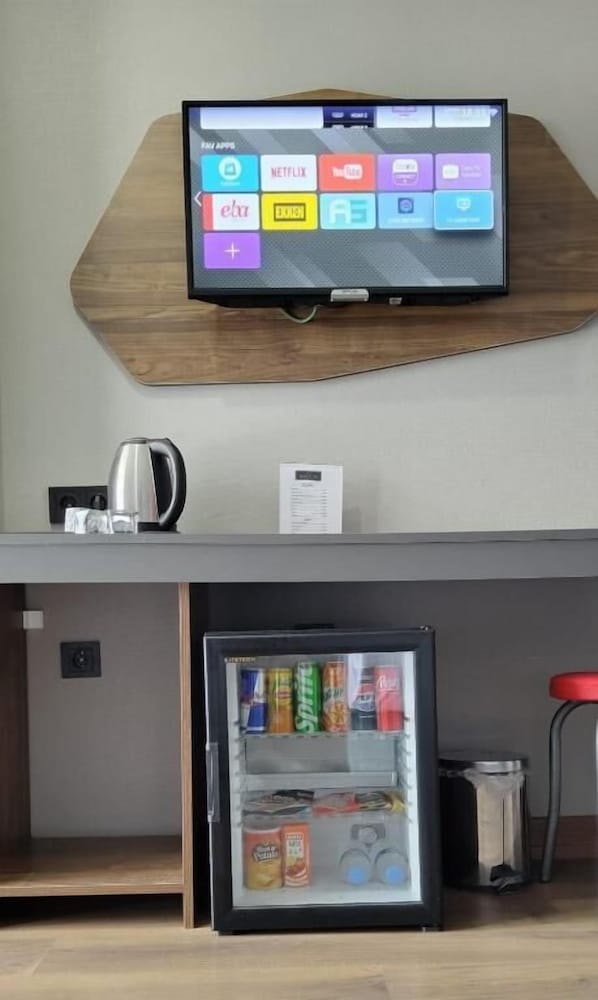 Shelton Airport Otel 22