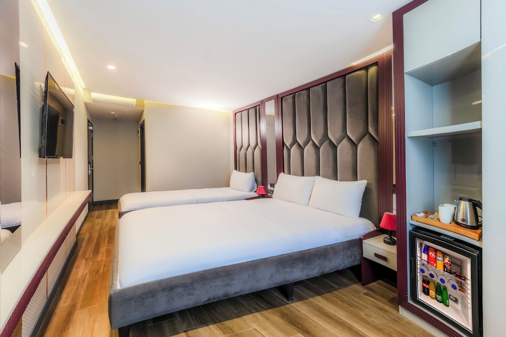 Heaven Premium Airport Hotel 12