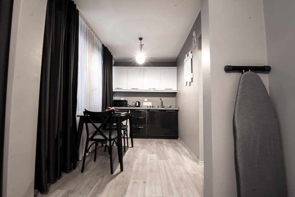 Pera Wall Hotel & Suites 3