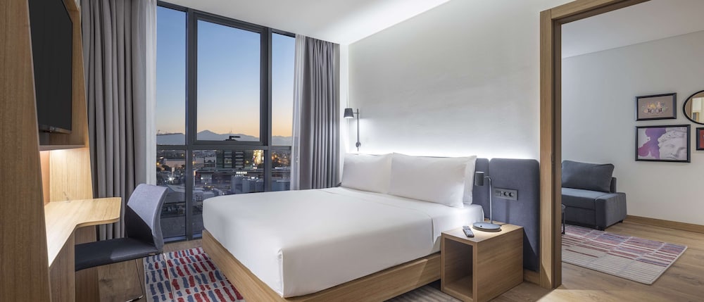 Hampton by Hilton Antalya Airport 14
