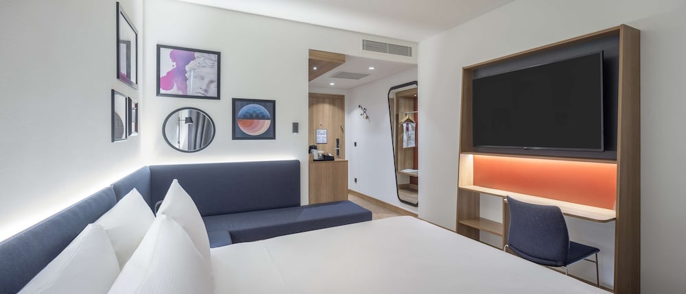Hampton by Hilton Antalya Airport 20