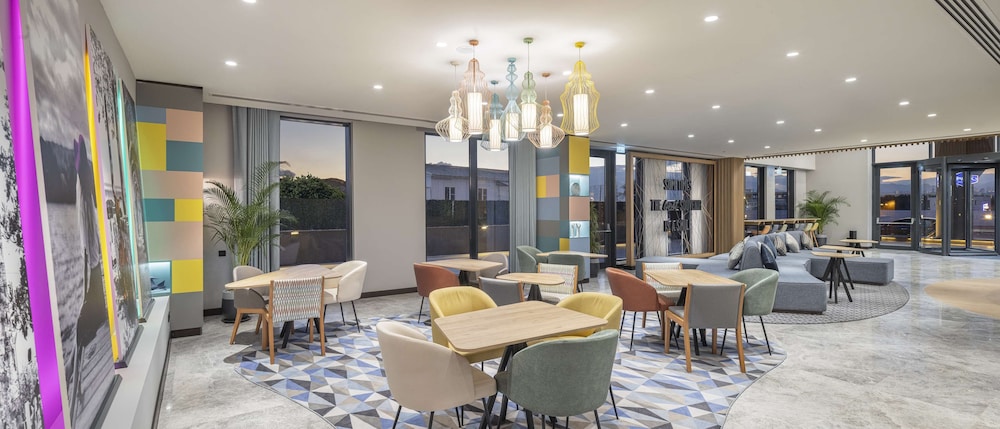 Hampton by Hilton Antalya Airport 2