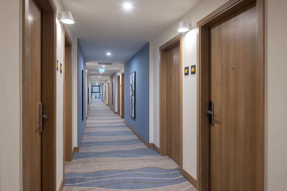 Hampton by Hilton Antalya Airport 16