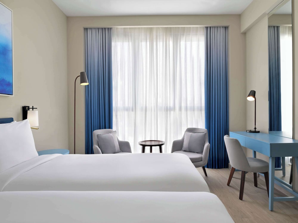 Mercure Dubai Deira 5