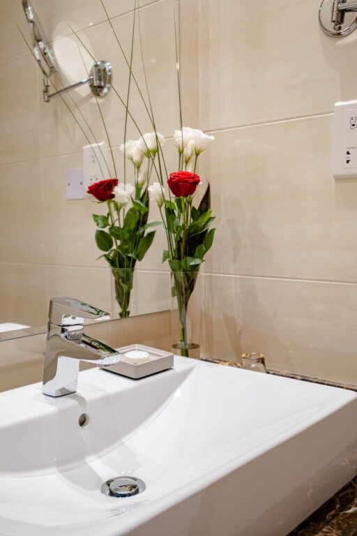 Peony Hotel 21