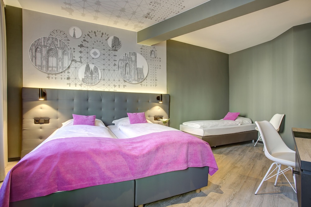 Central Hotel am Dom - Köln City 6