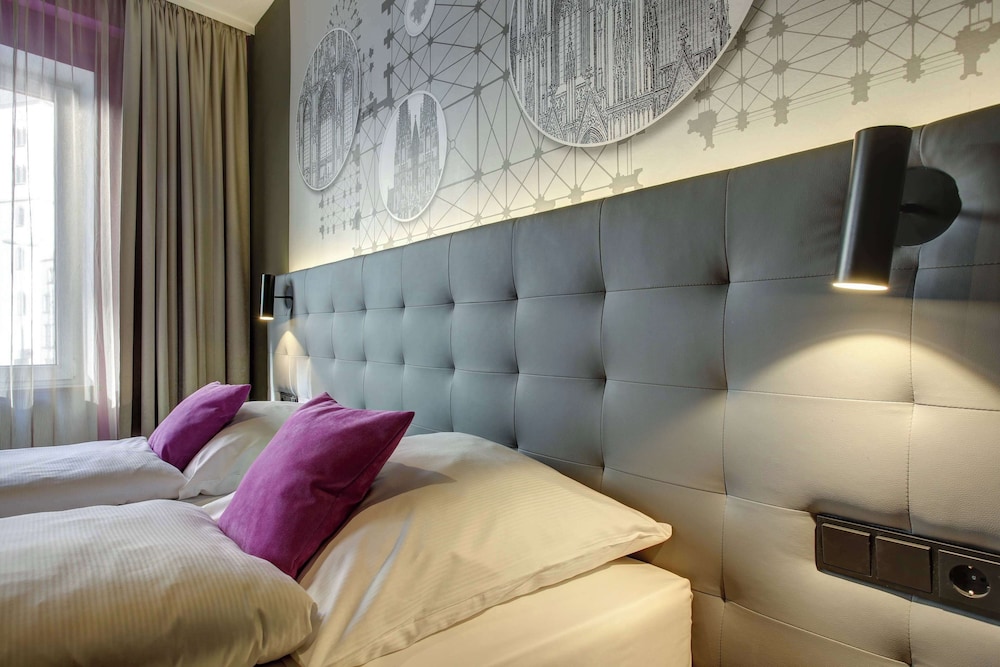 Central Hotel am Dom - Köln City 15