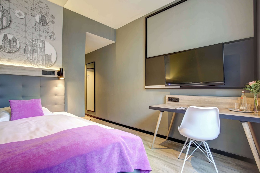 Central Hotel am Dom - Köln City 17