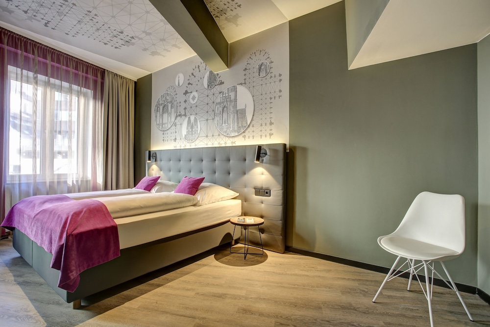 Central Hotel am Dom - Köln City 14