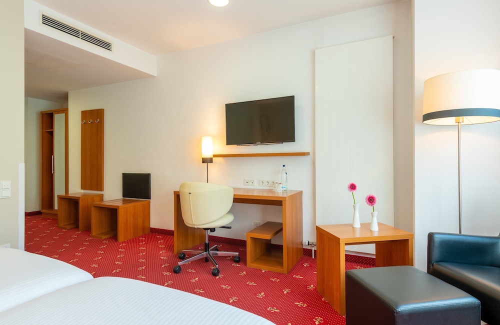 Leonardo Hotel Berlin KU´DAMM 8