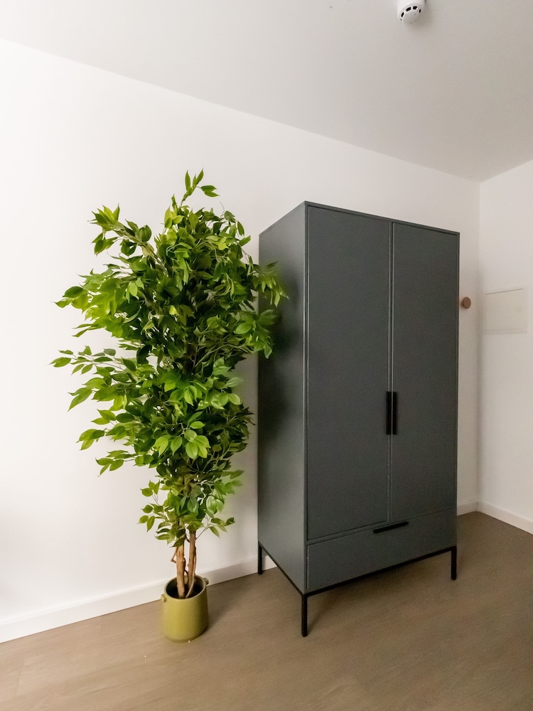 Limehome Berlin Luise Henriette Strasse 7