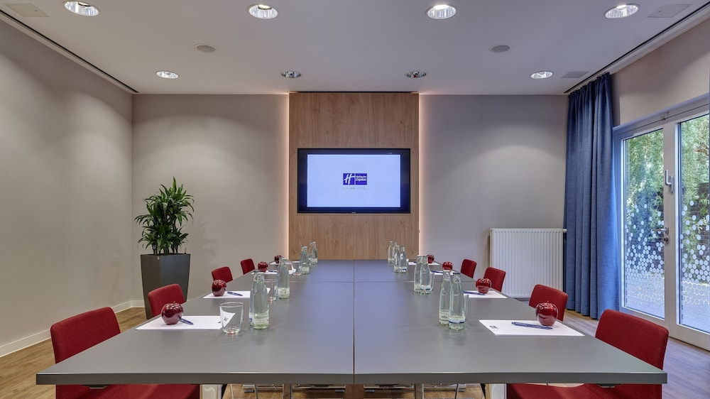 Holiday Inn Express Cologne - Troisdorf 24