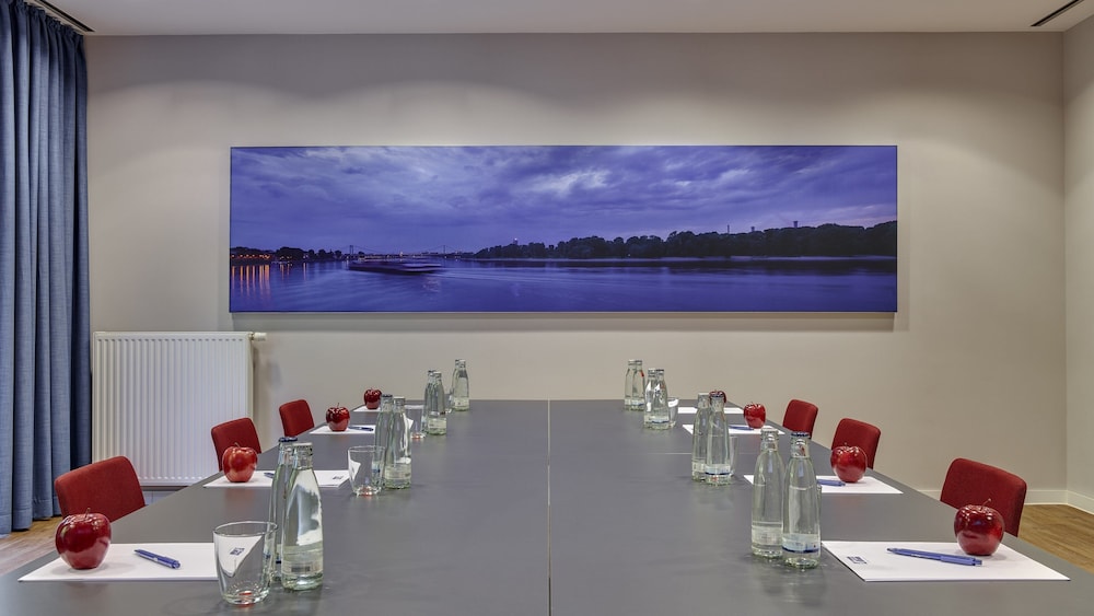 Holiday Inn Express Cologne - Troisdorf 22