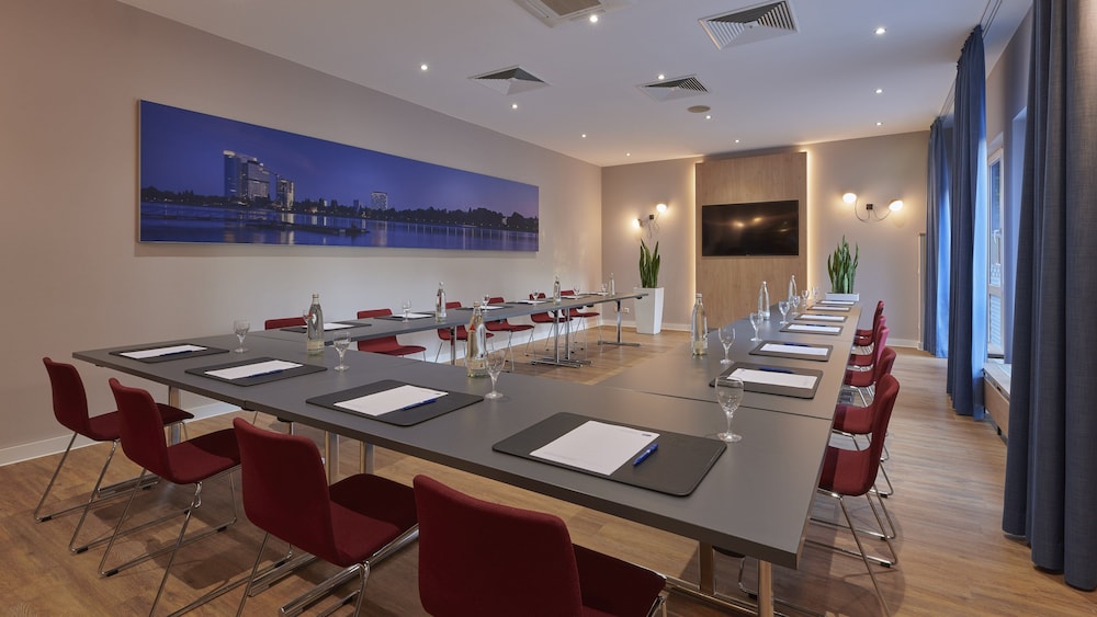 Holiday Inn Express Cologne - Troisdorf 23