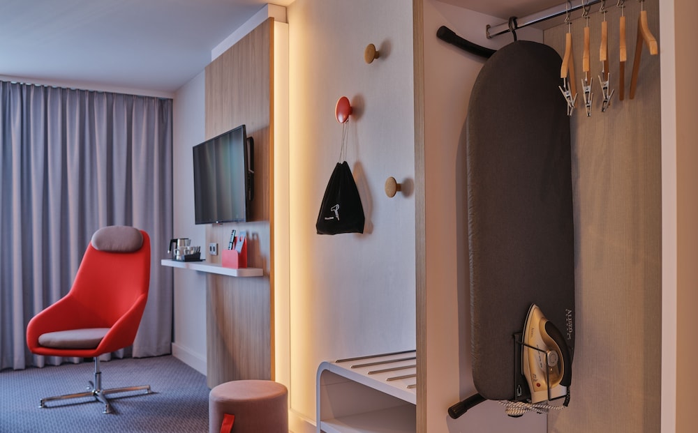 Holiday Inn Express Cologne - Troisdorf 9