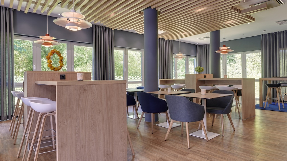 Holiday Inn Express Cologne - Troisdorf 18