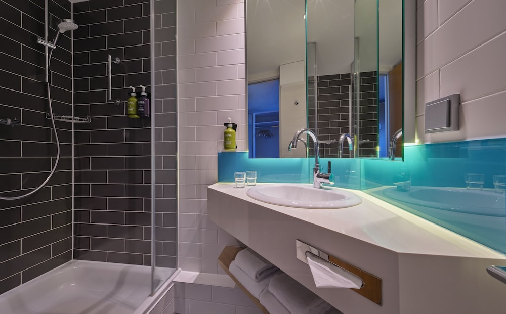 Holiday Inn Express Cologne - Troisdorf 11