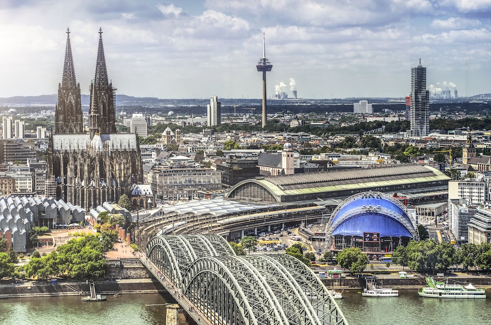 Holiday Inn Express Cologne - Troisdorf 1