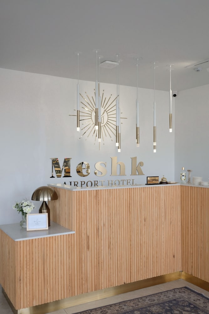 Meshk Airport Hotel 6