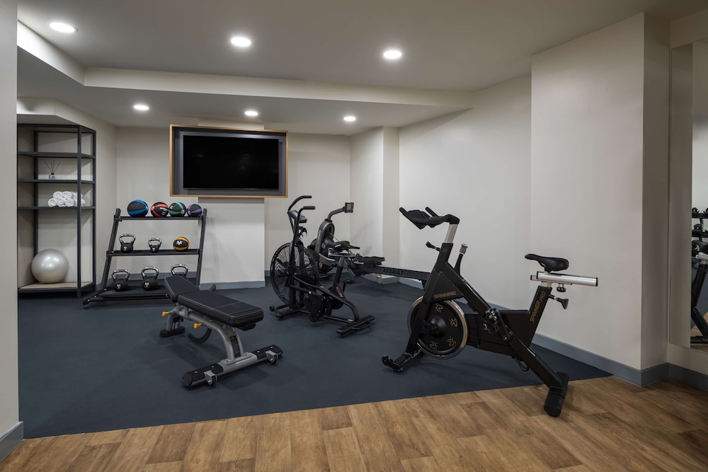 Hampton by Hilton Istanbul Sirkeci 21