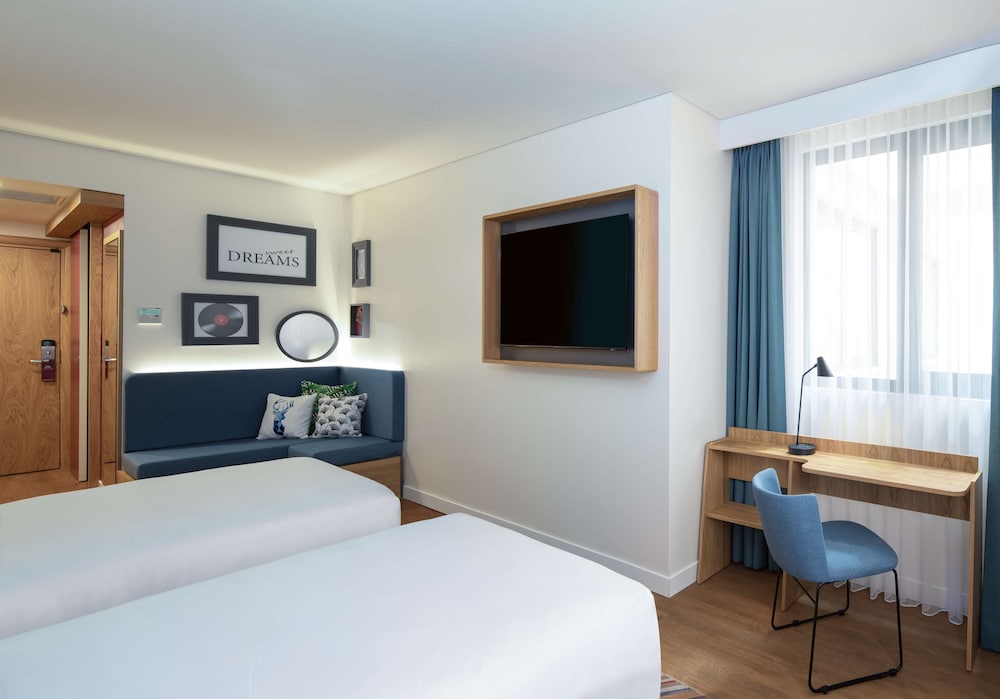Hampton by Hilton Istanbul Sirkeci 18